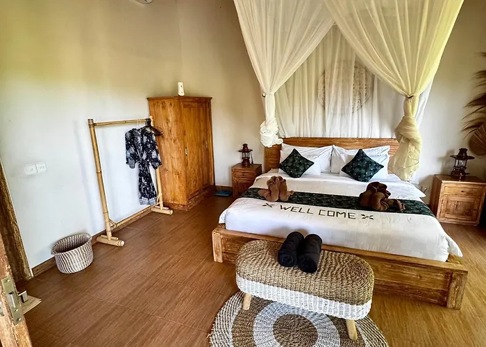 Ginas 1 Romantic Pool&escapes Ubud