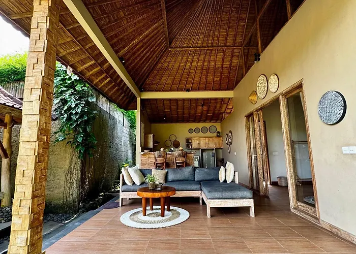 Ginas 1 Romantic Pool&escapes Villa Ubud